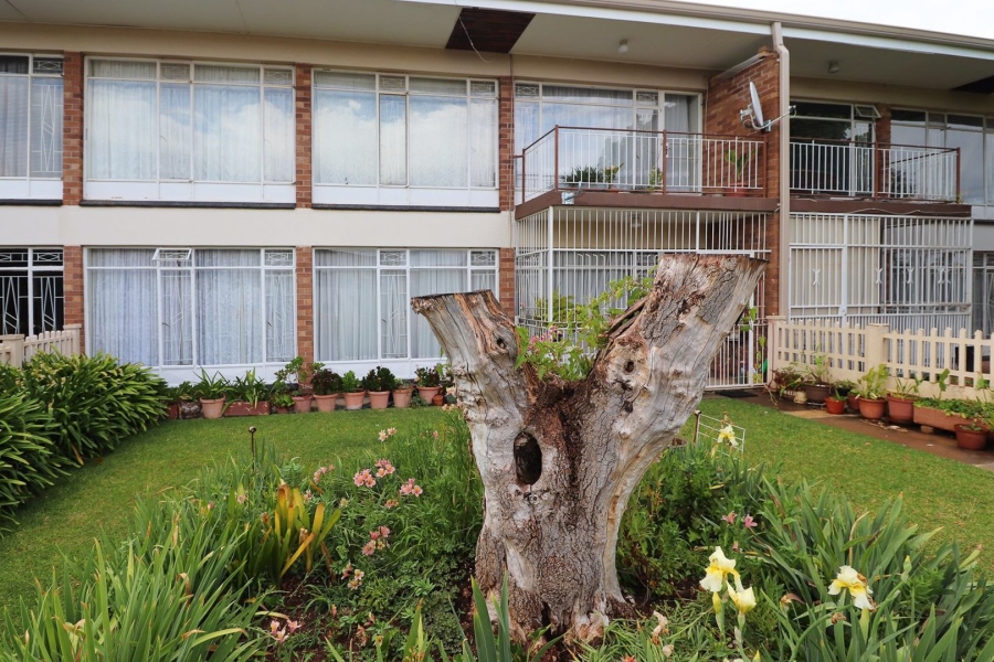 2 Bedroom Property for Sale in Flamwood North West